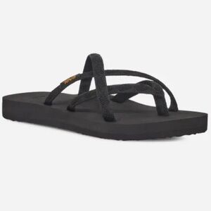 Teva Olowahu Black Flip Flops